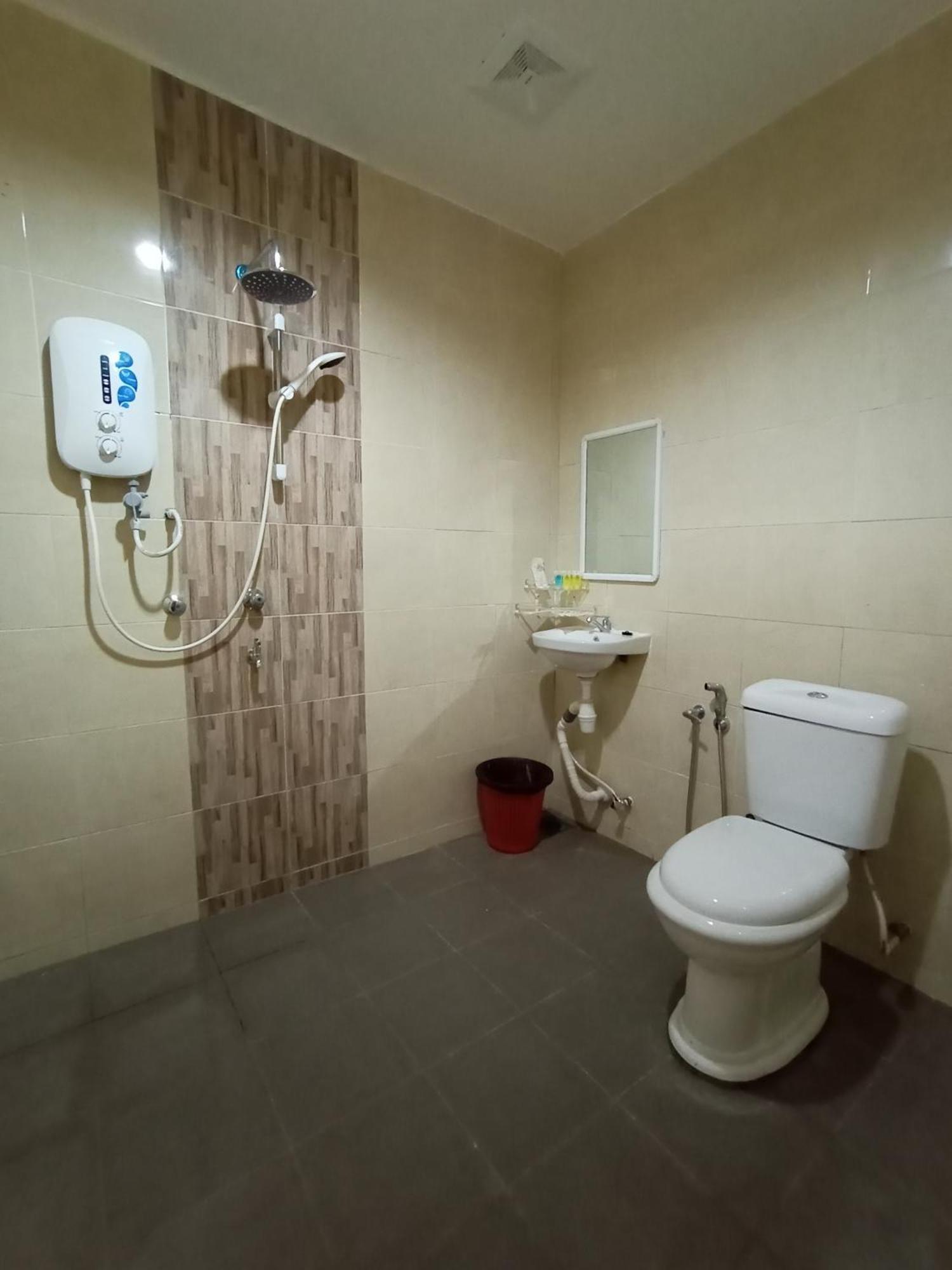 Dane & Shue Hotel Kok Lanas Kampong Kok Lanas Bagian luar foto
