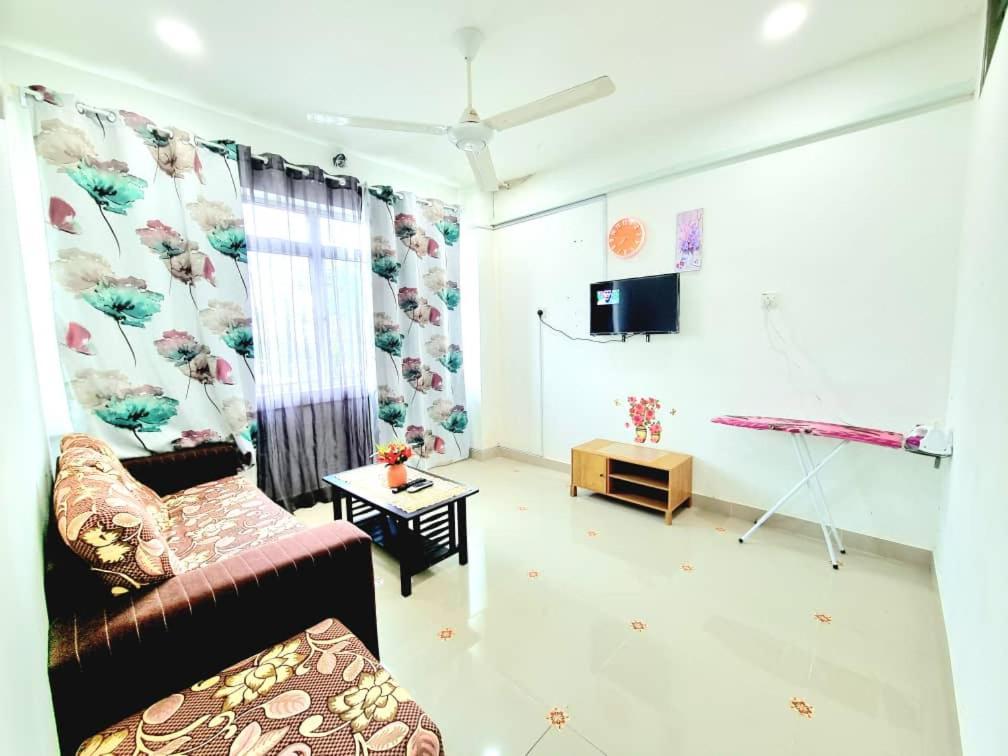 Dane & Shue Hotel Kok Lanas Kampong Kok Lanas Bagian luar foto